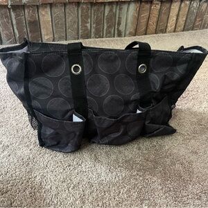 Thirty one travel bag. Like new. Black with gray polka dots. 8 pockets